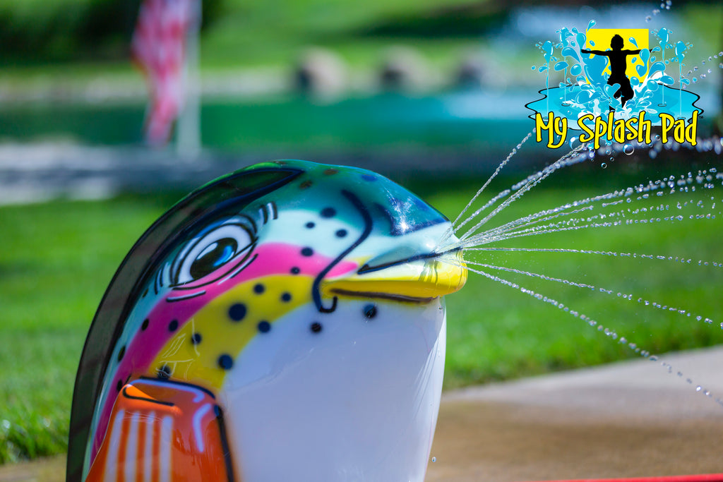 Fish Mobile Spray and Play Features – rainbow trout splash pad fish spraying water streams from its mouth.