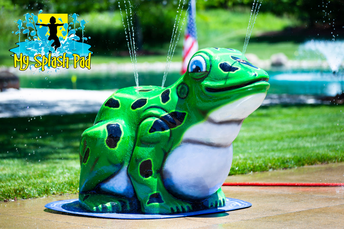 Frog Instant Spray Splash Pad – green frog water play feature with water jets for kids.